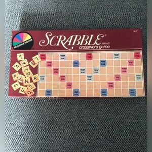 Vintage 1982 Scrabble Brand Crossword Game